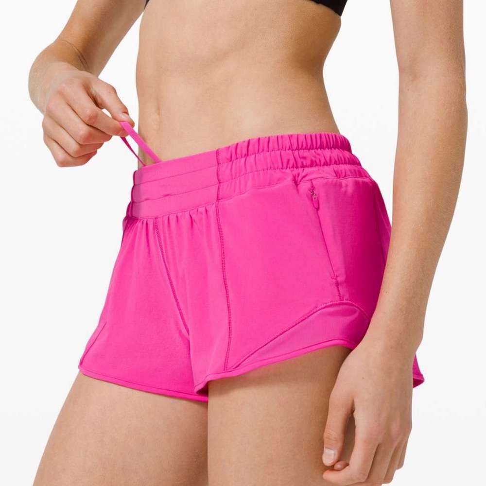 Lululemon Hotty Hot Short